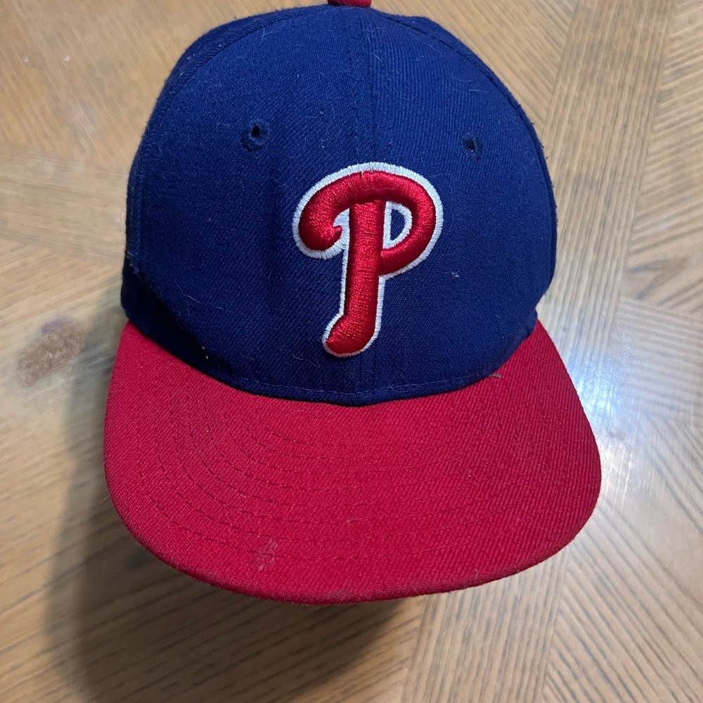 New Era Kids Phillies Baseball Cap size 6.5